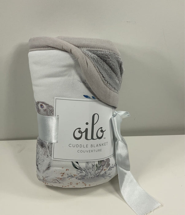 used Oilo Studios Cuddle Blanket, Stone