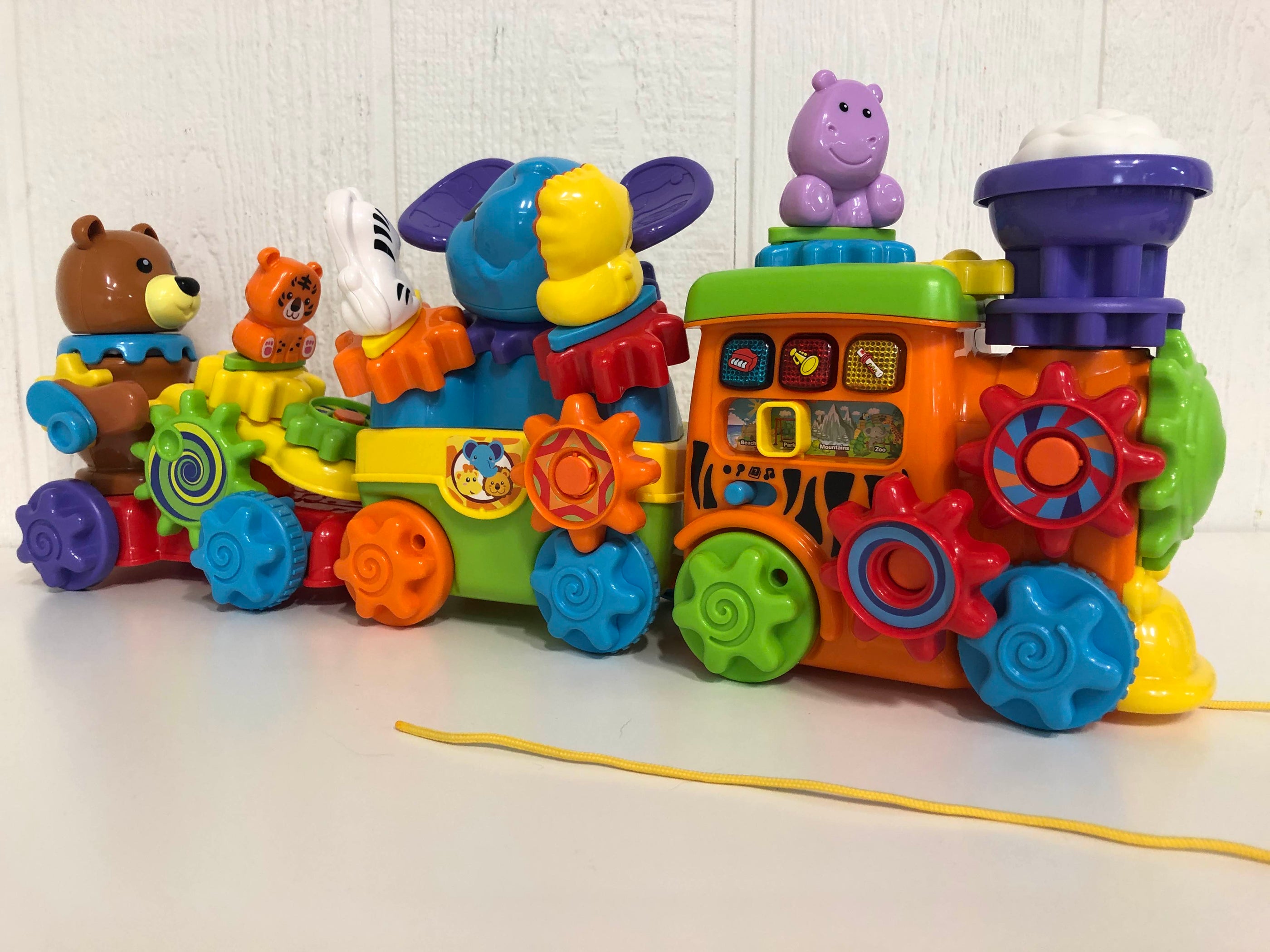 VTech GearZooz Roll & Roar Animal Train — GoodBuy Gear