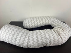 used Bump Nest Pregnancy Pillow