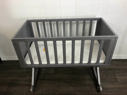 used Dream On Me Haven Cradle