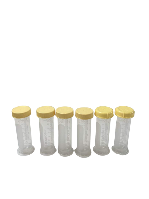 Shop Medela Breast Milk Feeding Gift Set at GoodBuy Gear
