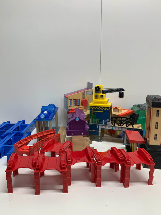 Shop BUNDLE Train Tracks, Depots, and Accessories at GoodBuy Gear