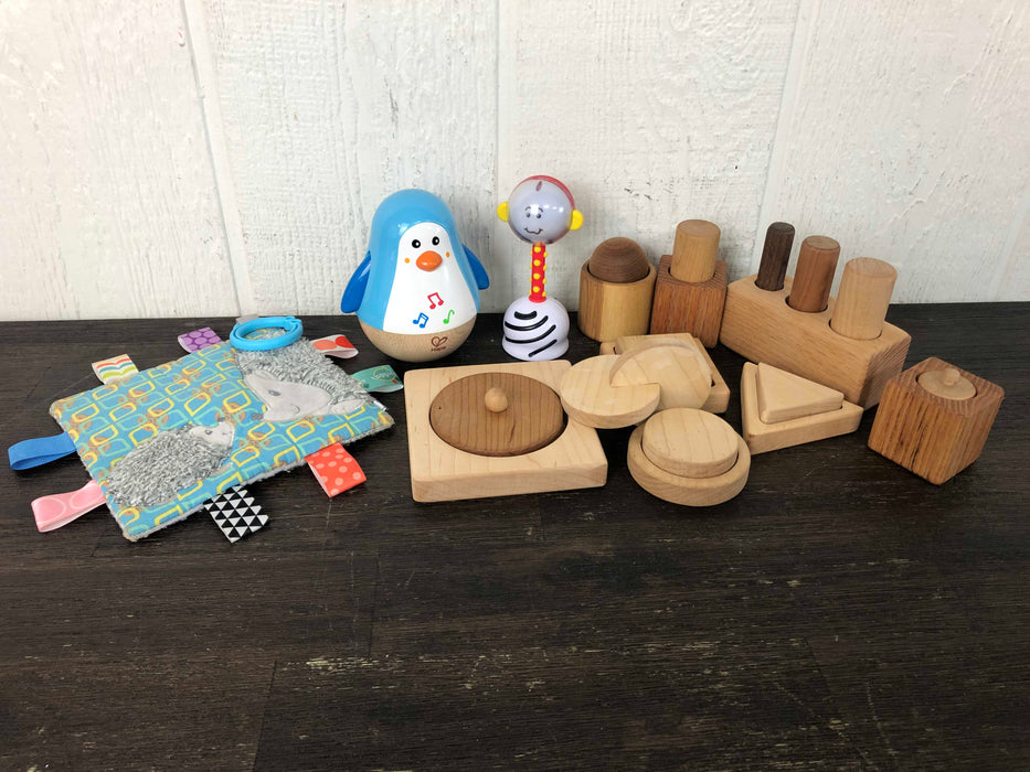 used BUNDLE Fine Motor/ Problem Solving Toys