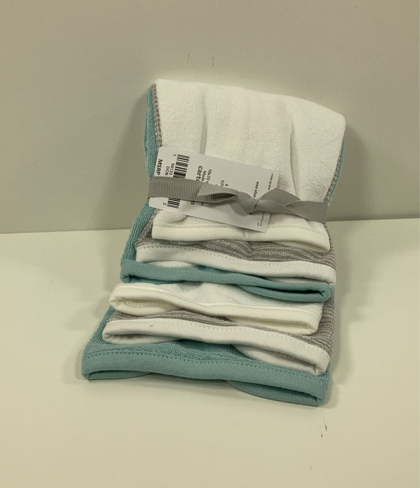 used Carter's Washcloth 6 Pack