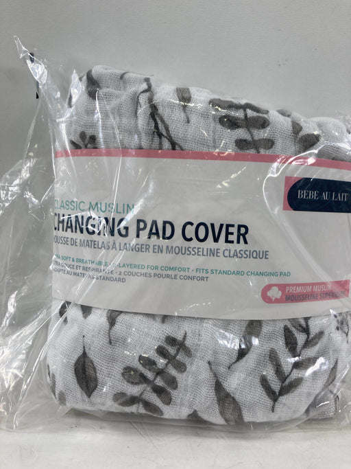 used Bebe Au Lait Changing Pad Cover—Muslin - hIDDEN NEEDS PHOTOS