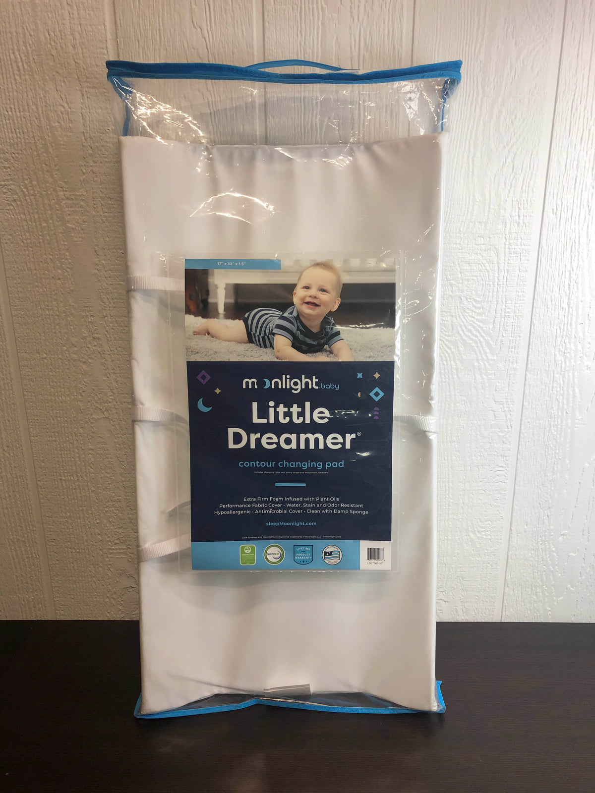 Moonlight Slumber Little Dreamer Contour Changing Pad, 17
