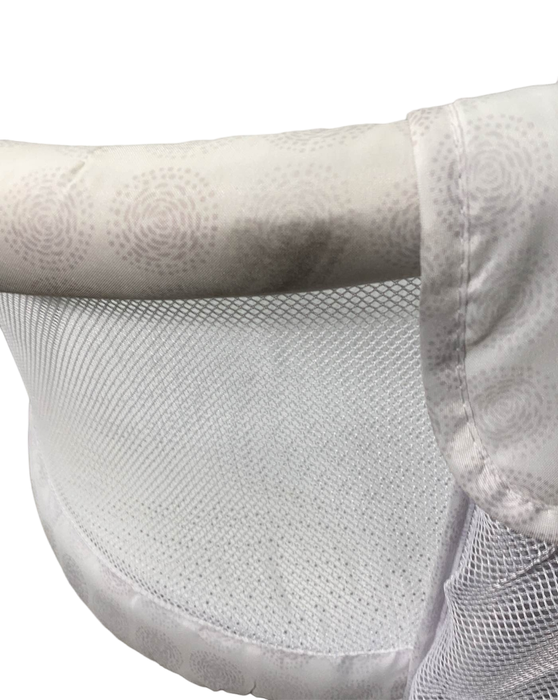 Halo BassiNest Swivel Sleeper, Premiere Series