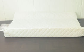 Shop Summer Infant Contoured Changing Pad at GoodBuy Gear