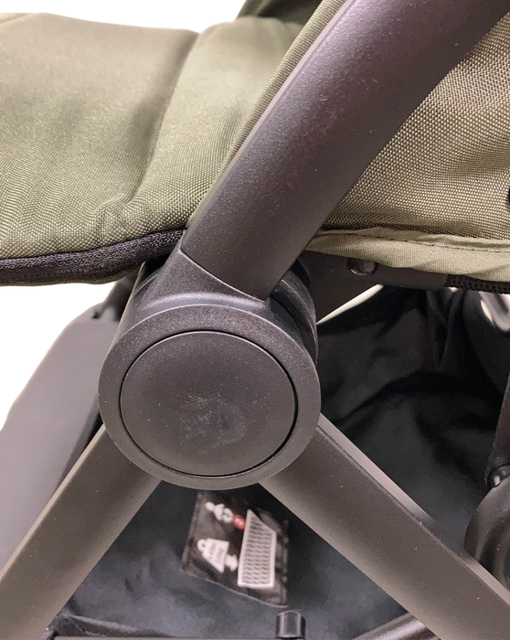 Shop Mompush Lithe V2 Stroller, 2023, Forest at GoodBuy Gear
