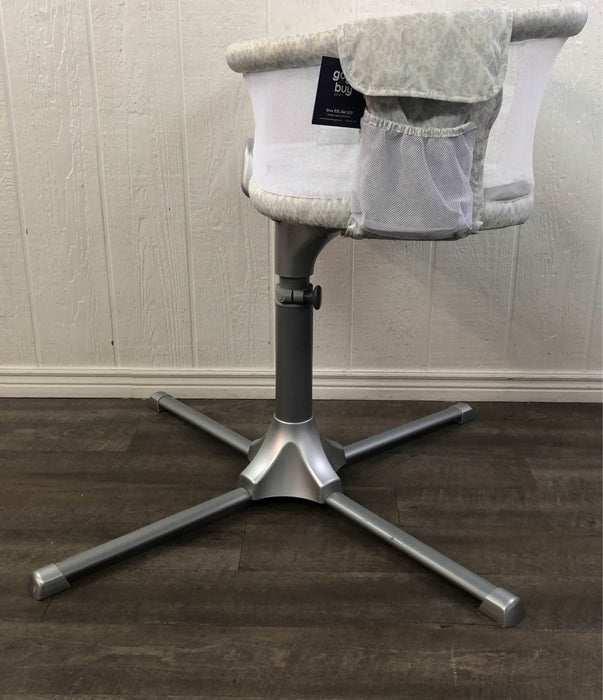 used Halo BassiNest Swivel Sleeper, Premiere Series