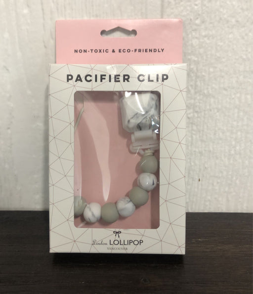 used LouLou Lollipop Pacifier Clip