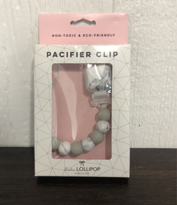 used LouLou Lollipop Pacifier Clip