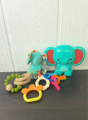 secondhand BUNDLE Grasping Toys