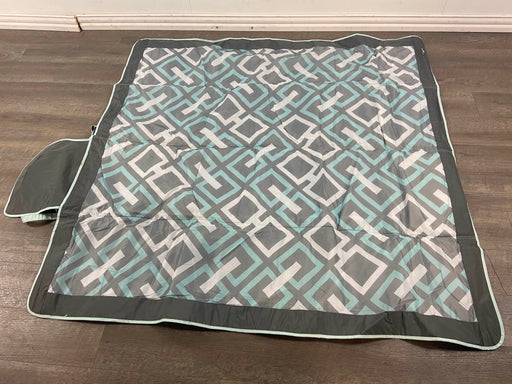 secondhand JJ Cole Outdoor Blanket