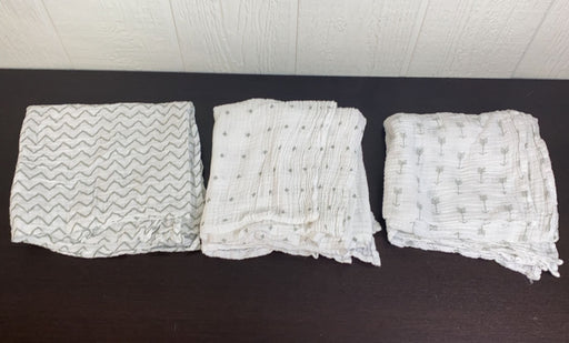 used Ziggy Baby Muslin Blanket, Set of 3