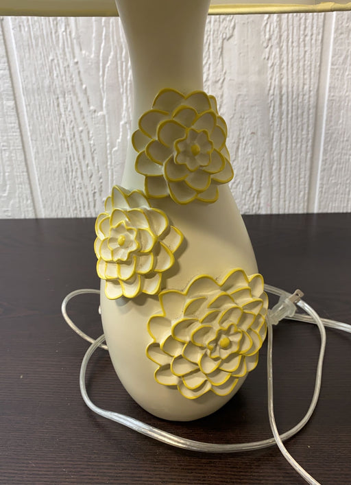 secondhand The Peanut Shell Lamp Base & Shade