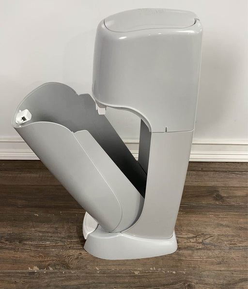 secondhand Playtex Diaper Genie Complete