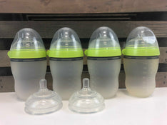 secondhand Comotomo Baby Bottle Bundle