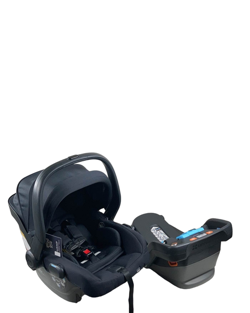 used UPPAbaby MESA V2 Infant Car Seat, 2022, Jake (Black)