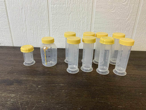 used BUNDLE Medela Bottles