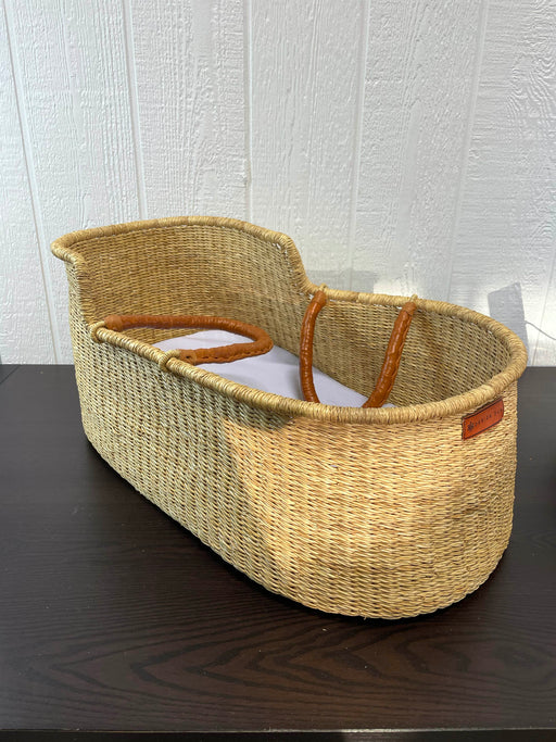 secondhand Design Dua Natural Bilia Bassinet