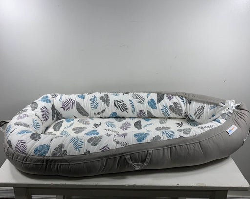 secondhand CosyNation Baby Lounger