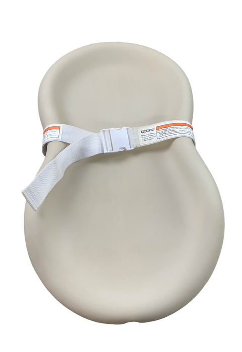 Shop Keekaroo Peanut Changing Pad, Vanilla at GoodBuy Gear