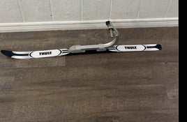 Shop Thule Chariot Cross Country Ski Kit, Skis at GoodBuy Gear