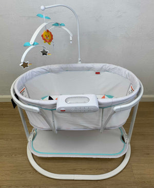 Fisher price soothing motions bassinet with smart outlet connect