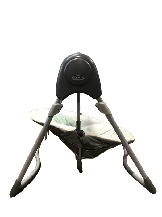 Graco Slim Spaces Compact Baby Swing