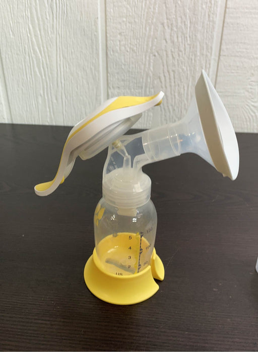 Shop Medela Harmony Manual Breast Pump with Accessories at GoodBuy Gear
