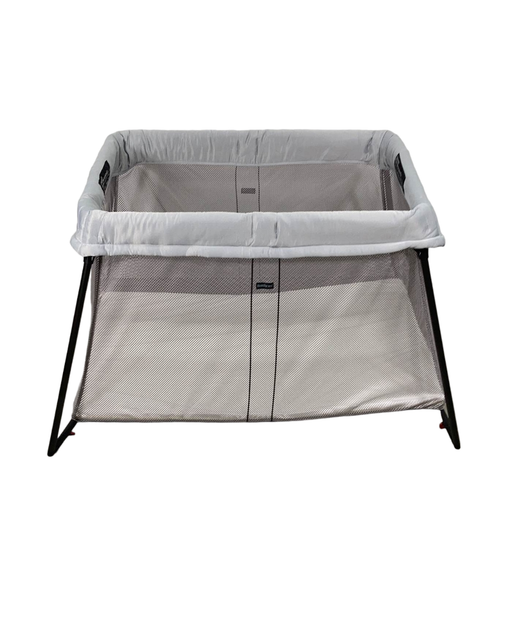 used BabyBjorn Travel Crib Light 2