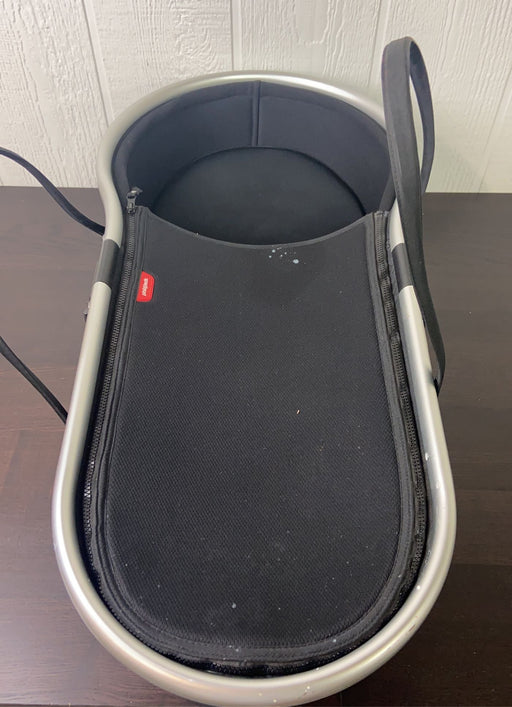 used Phil & Teds Nest Portable Bassinet