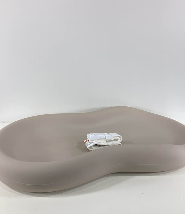 Shop Keekaroo Peanut Changing Pad, Vanilla at GoodBuy Gear