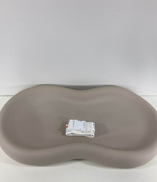 Shop Keekaroo Peanut Changing Pad, Vanilla at GoodBuy Gear