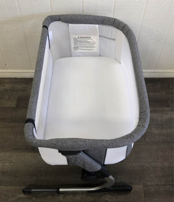 Shop Baby Delight Beside Me Dreamer Bassinet & Bedside Sleeper, Charcoal Tweed at GoodBuy Gear