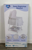 secondhand Delta Children Sweet Beginnings Bassinet