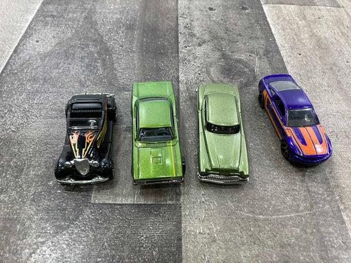 used BUNDLE Hot Wheels Cars