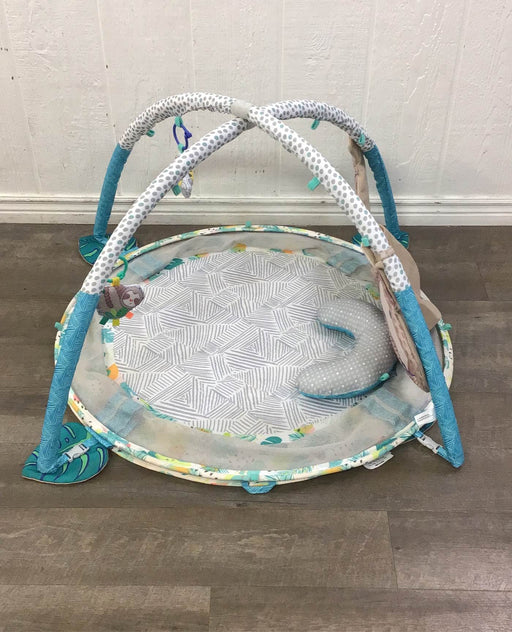 secondhand Infantino 4-in-1 Jumbo Activity Gym and Ball Pit