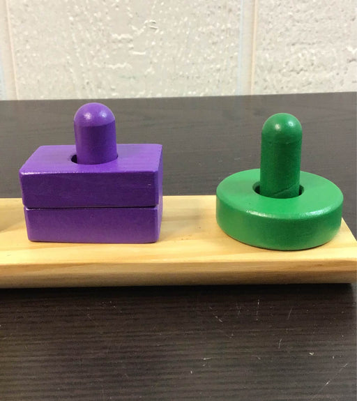 secondhand Melissa & Doug Stack & Sort Board