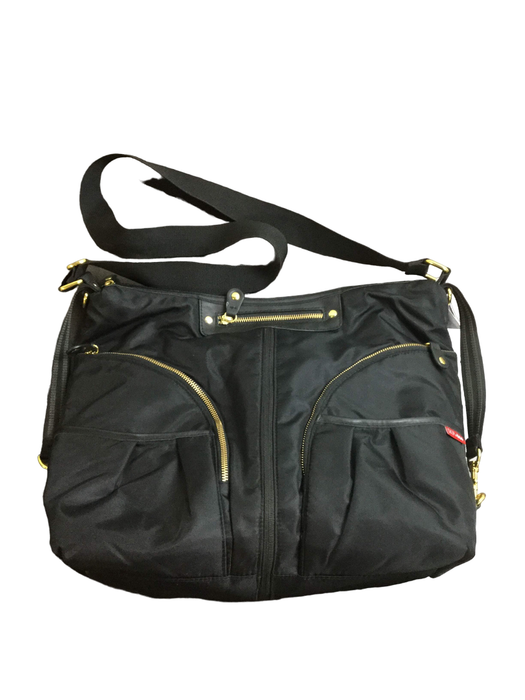 used Skip Hop Versa Expandable Diaper Bag