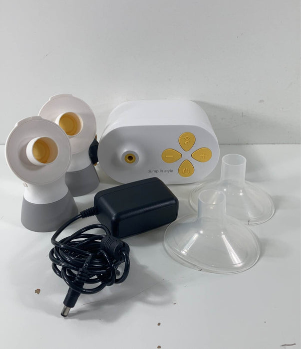 Shop Medela Pump In Style with MaxFlow at GoodBuy Gear