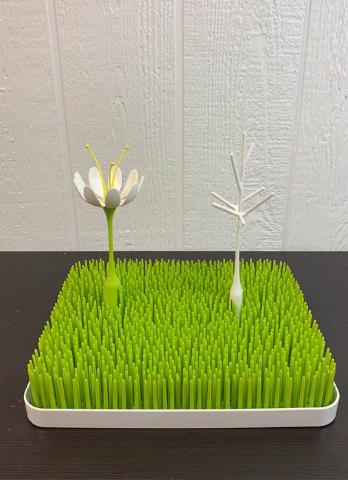 Shop Boon Lawn Countertop Drying Rack With Stem And Twig at GoodBuy Gear