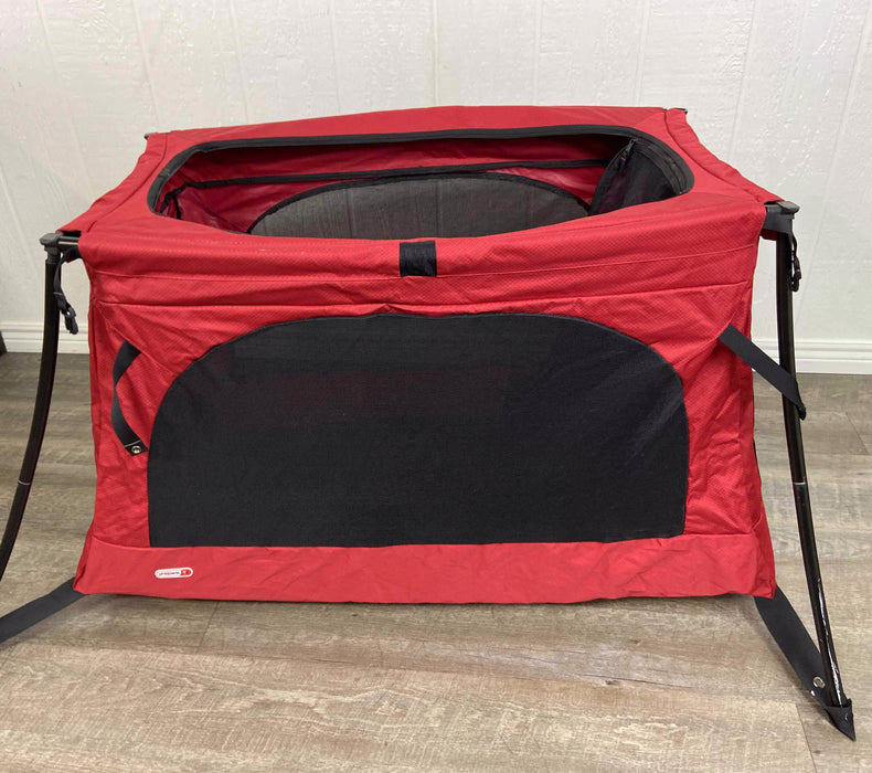 secondhand Phil & Teds Nest Portable Bassinet