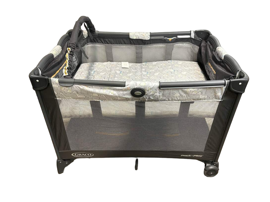 used Graco Pack 'n Play Playard Inclined Seat & Changer, Reversible Napper & Changer LX