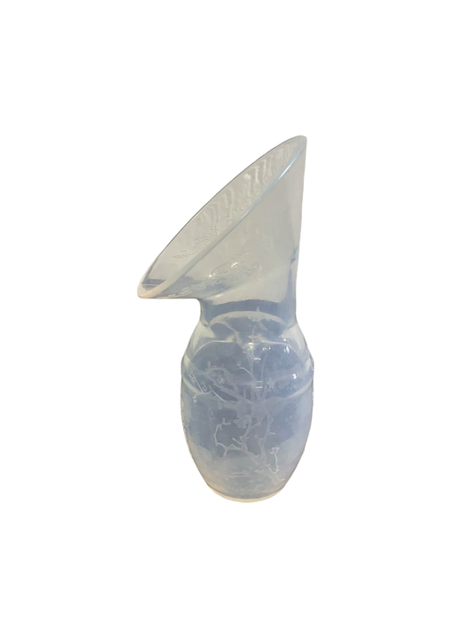 Shop Haakaa Manual Breast Pump at GoodBuy Gear