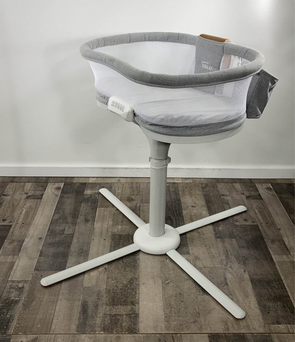 used Halo BassiNest Swivel Sleeper Luxe Series