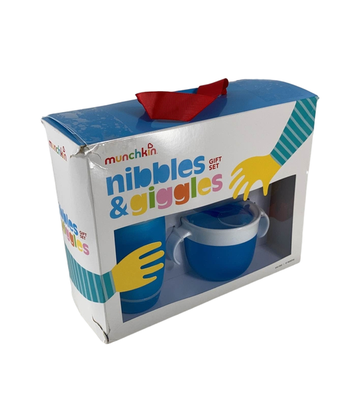 secondhand Munchkin Nibbles And Giggles Gift Set