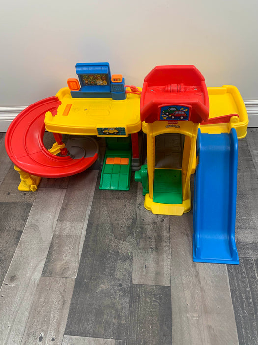 used Fisher Price Little People Ramps Around Garage