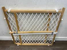 secondhand Munchkin Quick Install Premium Baby Gate